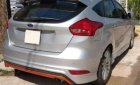 Ford Focus Sport 2017 - Bán ô tô Ford Focus Sport đời 2017, màu bạc ít sử dụng
