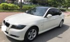 BMW 3 Series  320i  2009 - Cần bán xe BMW 320i màu trắng sản xuất 2009, đăng ký 2010