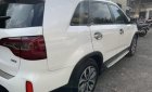 Kia Sorento 2016 - Bán lại xe Kia Sorento năm 2016, màu trắng, xe gia đình