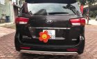 Kia Sedona DATH 2017 - Cần bán xe Kia Sedona DATH năm sản xuất 2017, màu nâu
