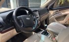 Hyundai Santa Fe 2009 - Về hưu bán xe Santa Fe 2009, số sàn, màu vàng cát, gia đình sử dụng