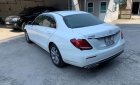 Mercedes-Benz E class E200 2017 - Chính chủ bán ô tô Mercedes E200 đời 2017, màu trắng