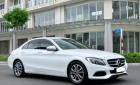 Mercedes-Benz C class C200 2018 - Cần bán Mercedes C200 2018, màu trắng /kem hộp số 9 cấp, loa bumaster