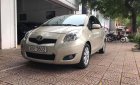 Toyota Yaris   2009 - Bán xe Toyota Yaris năm 2009, màu vàng, xe nhập