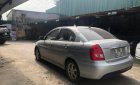 Hyundai Verna 1.6AT 2010 - Cần bán gấp Hyundai Verna 2010, màu bạc, xe nhập xe gia đình