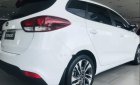 Kia Rondo    Standard MT  2019 - Cần bán xe Kia Rondo Standard MT năm sản xuất 2019, màu trắng, giao xe ngay
