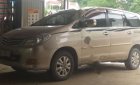 Toyota Innova G 2010 - Bán Toyota Innova G đời 2010, màu vàng