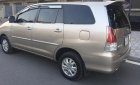 Toyota Innova 2.0G 2011 - Chính chủ tôi cần bán chiếc xe Toyota Innova 2.0G 2011, số sàn, màu cát, LH 0984386598