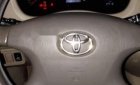 Toyota Innova 2006 - Cần bán gấp Toyota Innova năm sản xuất 2006, màu bạc, nhập khẩu xe gia đình