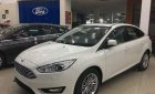 Ford Focus  Trent AT 2019 - Bán xe Ford Focus sản xuất năm 2019, màu trắng