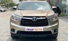 Toyota Highlander 2016 - Bán Toyota Highlander sản xuất 2016, màu vàng cát nhập khẩu Mỹ