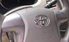 Toyota Innova E 2016 - Cần bán xe Toyota Innova E đời 2016, màu bạc chính chủ, giá chỉ 615 triệu