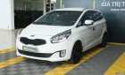 Kia Rondo 1.7AT 2016 - Bán xe Kia Rondo 1.7AT năm 2016, màu trắng, 606tr