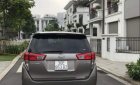 Toyota Innova     2017 - Bán xe Toyota Innova 2.0E sản xuất cuối 2017, số sàn, màu đồng