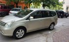 Nissan Grand livina 1.8AT 2011 - Cần bán Nissan Grand livina 1.8AT 2011, màu vàng, giá chỉ 350 triệu