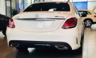 Mercedes-Benz C class  C300 AMG 2019 - Cần bán Mercedes C300 AMG năm sản xuất 2019, màu trắng