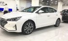 Hyundai Elantra 2.0AT 2019 - Bán xe Hyundai Elantra 2.0AT sản xuất 2019, màu trắng