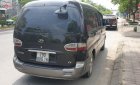 Hyundai Starex Van 2.5 MT 2004 - Cần bán Hyundai Starex Van 2.5 MT đời 2004, màu đen, nhập khẩu  