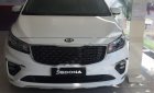 Kia Sedona Platinum D 2018 - Bán ô tô Kia Sedona Platinum D năm sản xuất 2018, màu trắng