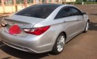 Hyundai Sonata   2010 - Cần bán Hyundai Sonata sản xuất 2010, màu bạc, đăng kí lần đầu 2011