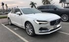 Volvo S90 T5 Inscription 2016 - Bán Volvo S90 Inscription đã qua sử dụng chính hãng, màu trắng ngọc trai, nội thất da bò, sản xuất năm 2016