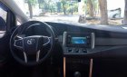 Toyota Innova 2017 - Kẹt tiền bán gấp Innova 2017, số sàn, màu xám
