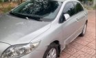 Toyota Corolla altis 2010 - Cần bán xe Toyota Corolla altis năm sản xuất 2010, màu bạc, nhập khẩu nguyên chiếc xe gia đình, giá 380tr
