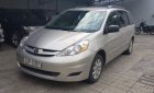 Toyota Sienna  LE  2007 - Bán Toyota Sienna LE năm 2007, màu ghi vàng