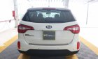 Kia Sorento GAT 2.4AT 2016 - Bán Kia Sorento GAT 2.4AT năm sản xuất 2016, màu trắng