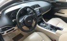 Jaguar XE 2.0T Portpolio 2015 - Cần bán xe Jaguar XE 2.0T Portpolio đời 2016, màu trắng, nhập khẩu Anh Quốc