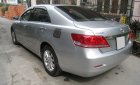 Toyota Camry 2.4G 2011 - Bán Toyota Camry 2.4G tự động, màu bạc 2011, xe đi ít