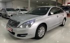 Nissan Teana 2010 - Cần bán xe Nissan Teana sản xuất 2010, màu bạc, nhập khẩu