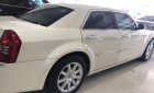 Chrysler 300 2010 - Bán ô tô Chrysler 300 2010, màu trắng, xe nhập, giá tốt