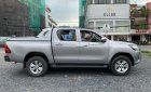 Toyota Hilux     2016 - Bán Toyota Hilux năm 2016, màu bạc, nhập khẩu, xe đẹp không đâm đụng