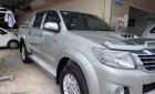 Toyota Hilux   2011 - Bán Toyota Hilux năm 2011, màu bạc, nhập khẩu, số sàn