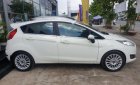 Ford Fiesta 2018 - Cần bán lại xe Ford Fiesta năm sản xuất 2018, màu trắng