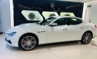 Maserati Ghibli 3.0 V6 2016 - Cần bán lại xe Maserati Ghibli 3.0 V6 năm 2016, màu trắng, nhập khẩu