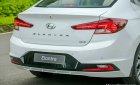 Hyundai Elantra MT 2019 - Cần bán xe Hyundai Elantra MT 2019, màu trắng, giá 560tr