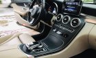 Mercedes-Benz C class  C200 2016 - Bán Mercedes C200 model 2017, màu đen, nội thất kem
