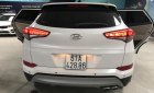 Hyundai Tucson 1.6 Turbo 2017 - Bán Hyundai Tucson 1.6 Turbo màu trắng camay, máy xăng, số tự động, sản xuất 12/2017, một chủ đi 29000km