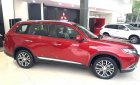 Mitsubishi Outlander 2.0 2019 - Cần bán xe Mitsubishi Outlander 2019, màu đỏ, giá cạnh tranh