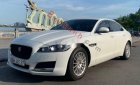 Jaguar XF 2017 - Cần bán xe Jaguar XF năm sản xuất 2017, màu trắng, nhập khẩu nguyên chiếc