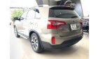 Kia Sorento 2017 - Cần bán Kia Sorento 2.4 AT 2017 màu nâu vàng, trả trước chỉ từ 234tr, liên hệ 0985.190491 Ngọc