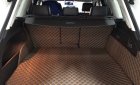 Volkswagen Touareg SUV 2017 - Cần bán Volkswagen Touareg 2017, trắng ngọc trinh, còn mới tinh không lầm lỗi, Odo 6200Km, full options