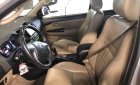 Toyota Fortuner 2015 - Bán Toyota Fortuner 2.7V AT năm sản xuất 2015, màu bạc, giá 749tr