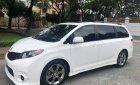 Toyota Sienna SE 3.5 2011 - Cần bán gấp Toyota Sienna SE 3.5 sản xuất 2011, màu trắng, xe nhập như mới