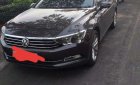 Volkswagen Passat   2016 - Bán Volkswagen Passat năm sản xuất 2016, màu đen, xe nhập  