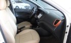 Hyundai i20 Active 2015 - Cần bán Hyundai i20 Active 1.4AT năm 2015, màu trắng, xe nhập