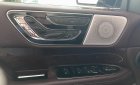 Lincoln Navigator 2019 - Bán Lincoln Navigator L Black Label sản xuất 2019 màu đỏ mận, xe giao ngay