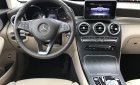 Mercedes-Benz GLC-Class GLC300 2019 - Bán ô tô Mercedes GLC300 năm sản xuất 2019, màu trắng